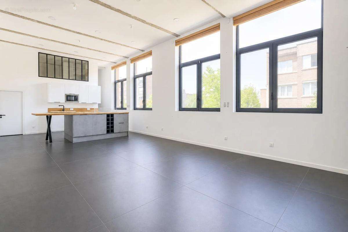 Loft de 7 pièces de 153 m² situé à Tourcoing - photo 7
