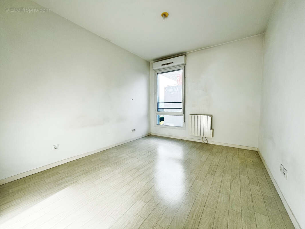 Appartement à L'ISLE-D'ABEAU