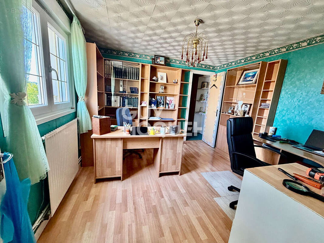 Maison à vendre à Til-Châtel - 6 pièces, 139 m², terrain 1396 m² - photo 9