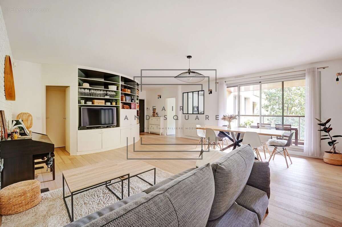 Appartement à NEUILLY-SUR-SEINE