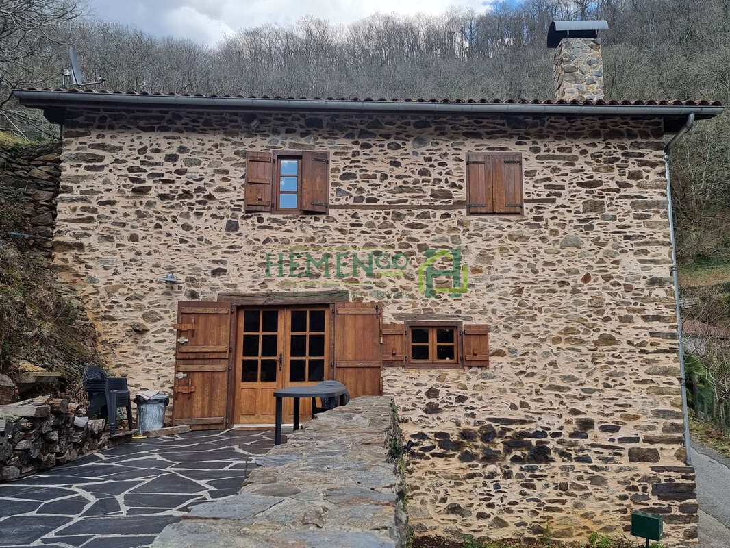 Maison à ARNEGUY