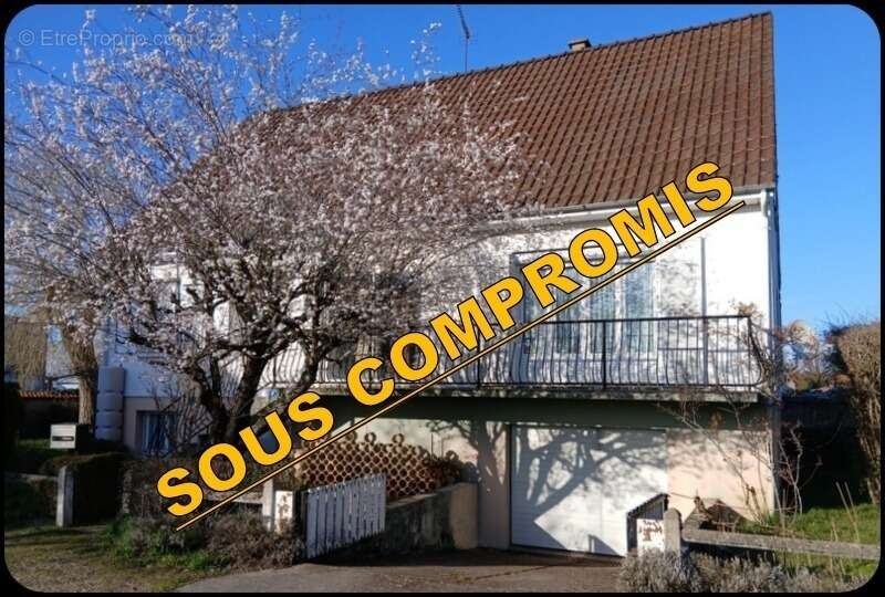 Maison à MOULINS