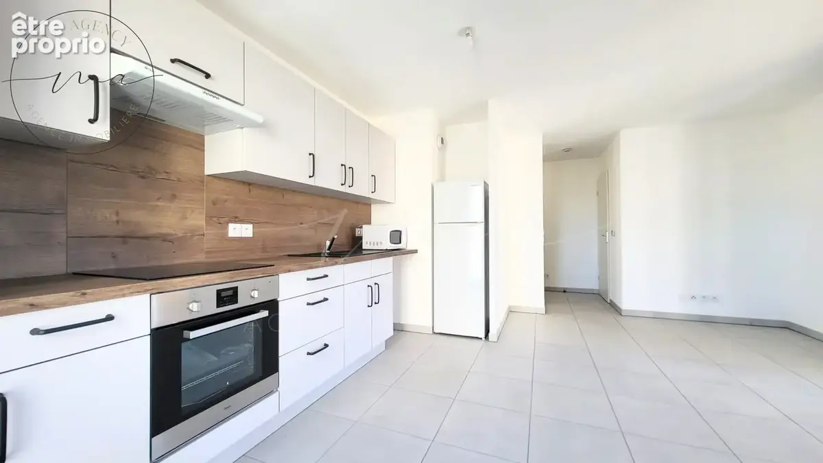 Bel appartement T2 récent centre de sète avec parking privé - photo 6