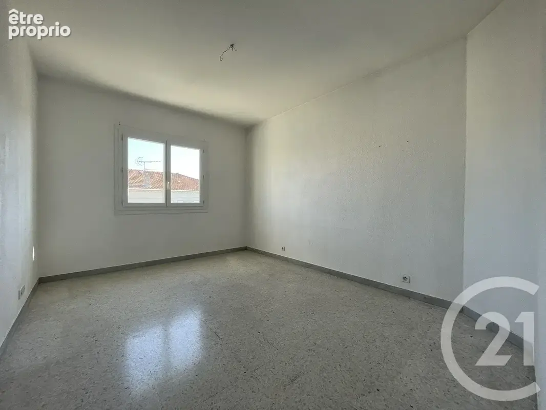 Appartement 5 pièces 147 m² à vendre à Saint-Laurent-Du-Var (06700) - photo 8