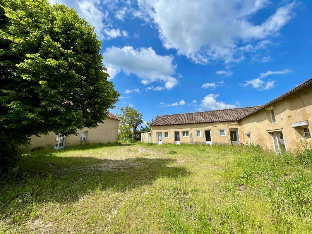 Maison à SAINTE-ALVERE