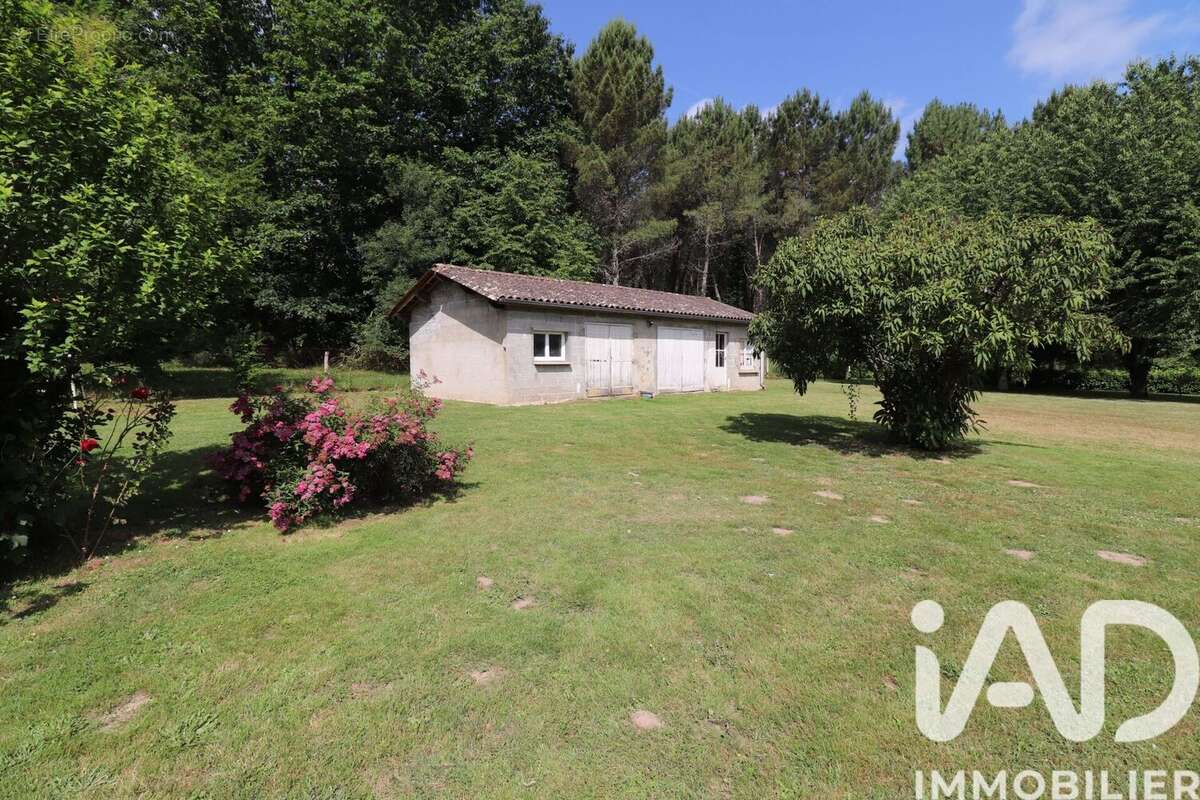 Maison 150 m² à Saint-Martin-D'ary  - photo 7