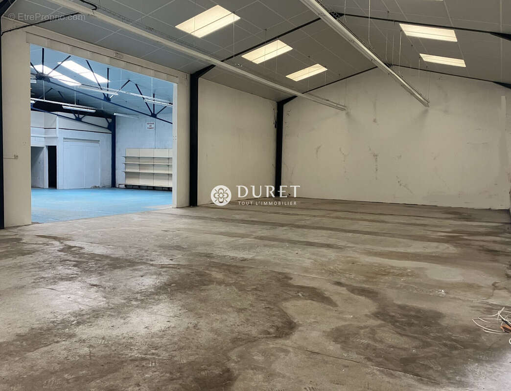 Commerce à SAINT-GILLES-CROIX-DE-VIE