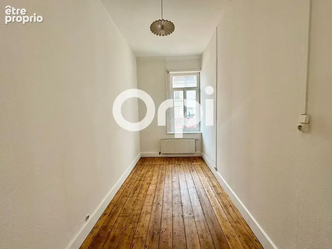 ORPI Porte Neuve, à Vendre : Appartement avec terrasse vendu loué - Quartier du Dernier - photo 3