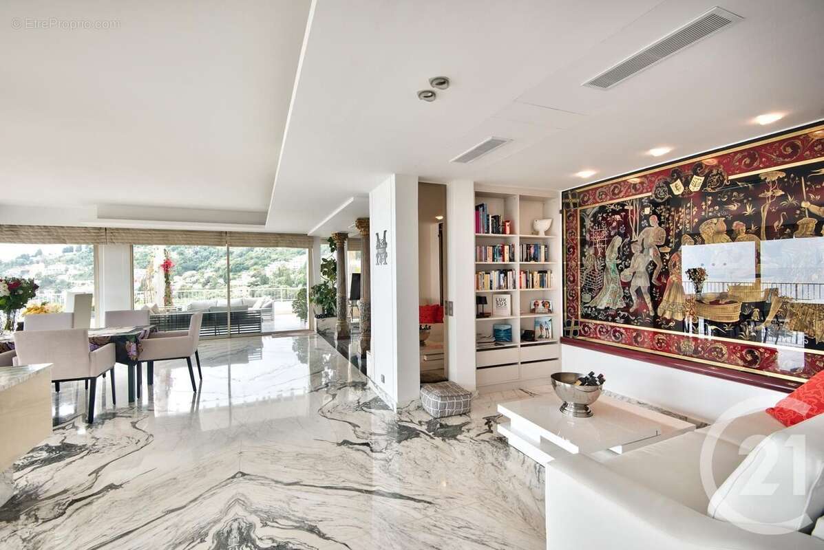 Appartement à MENTON