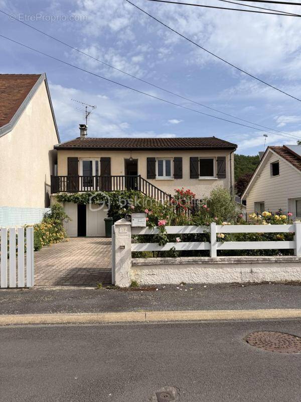Maison à TRELISSAC