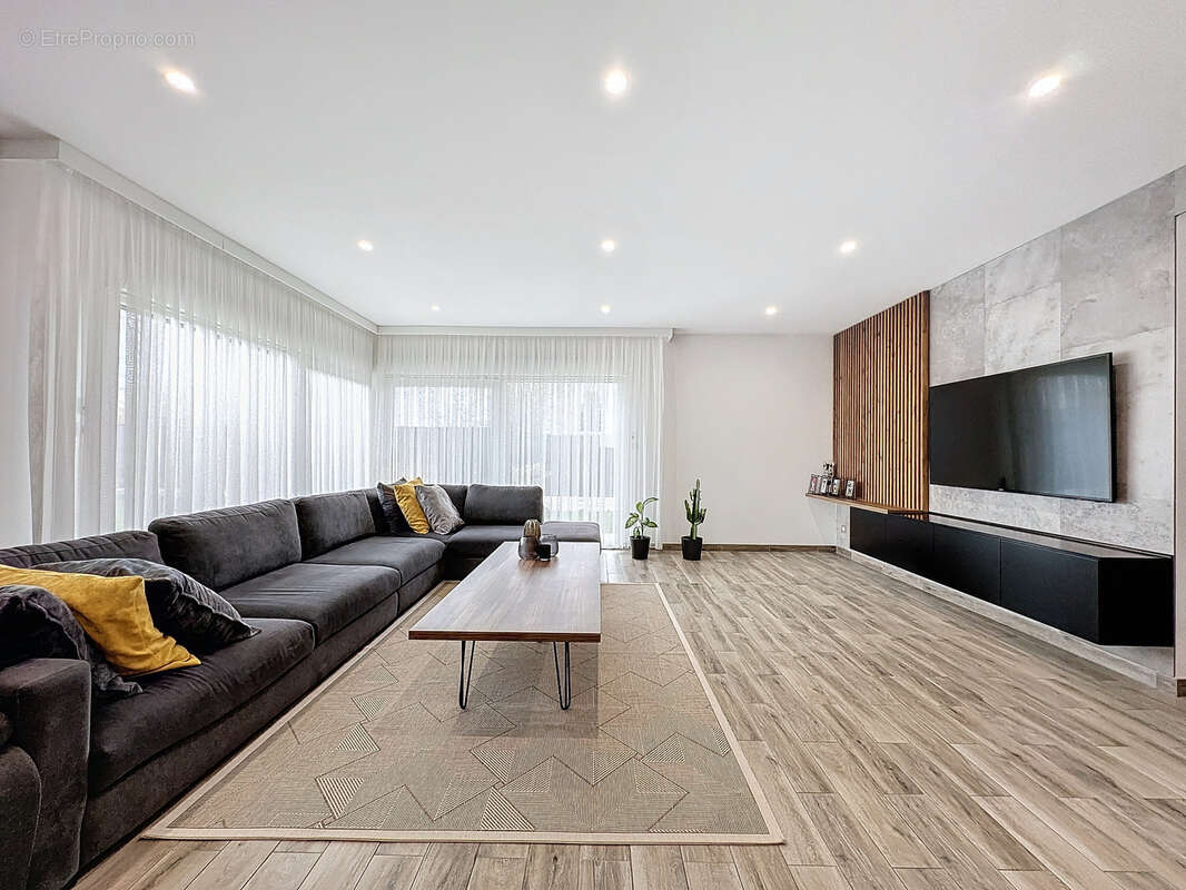 Maison à MATTAINCOURT