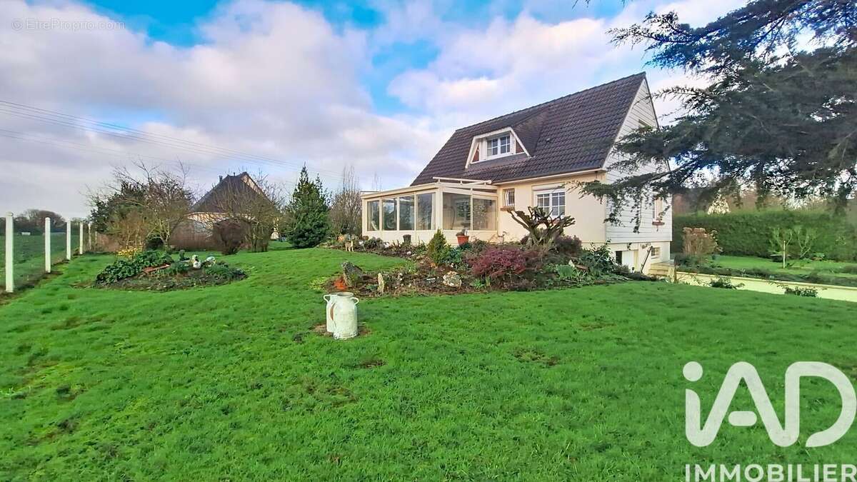 Maison 125 m² à Honguemare-Guenouville  - photo 4