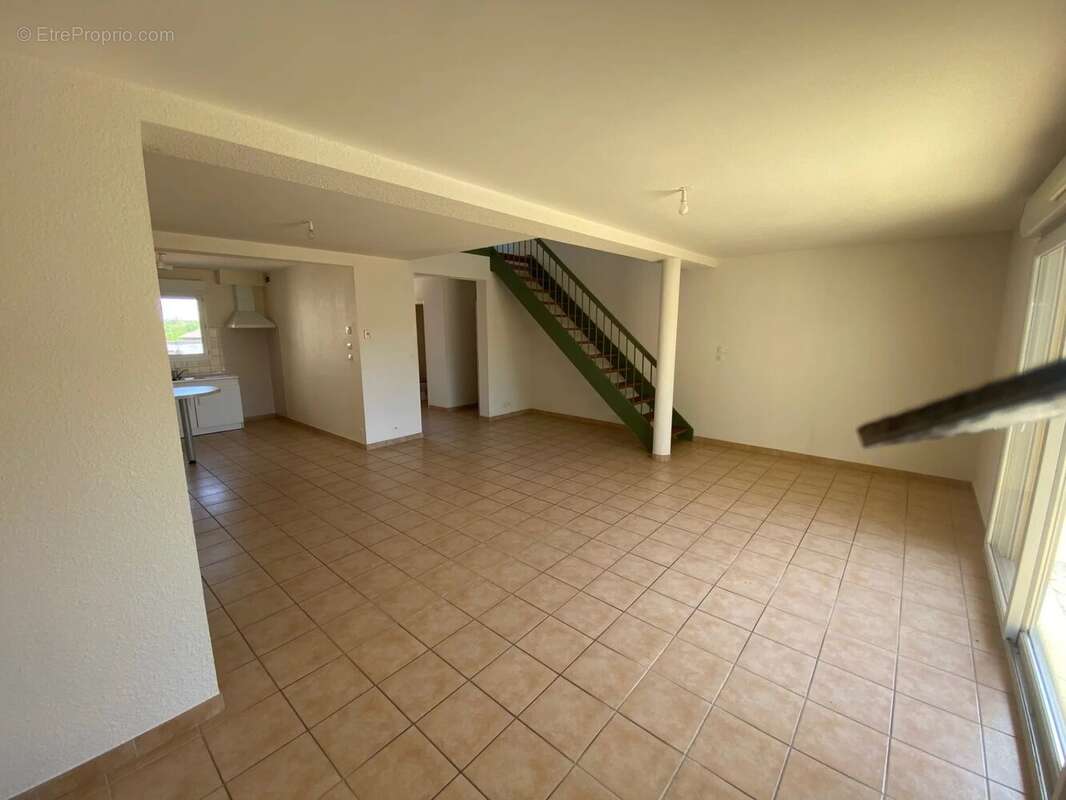 Maison à VITRY-EN-CHAROLLAIS