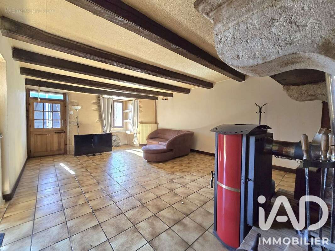 Maison 156 m² à Montigny-Mornay-Villeneuve-Sur-Vingeanne  - photo 5