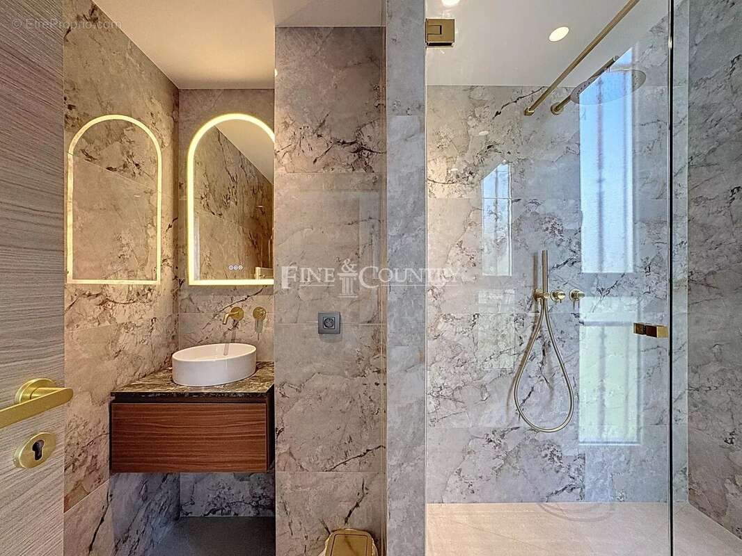 Appartement a vendre cannes palm beach - photo 18