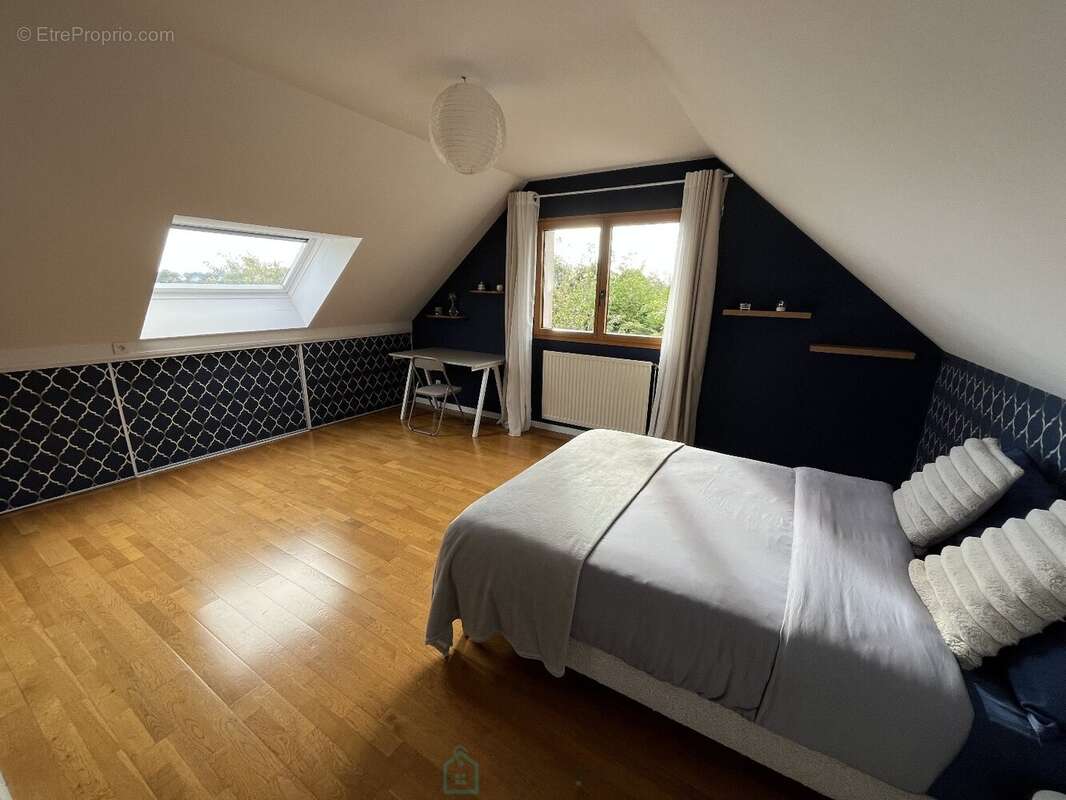 Maison à SAINTE-MARGUERITE-SUR-DUCLAIR