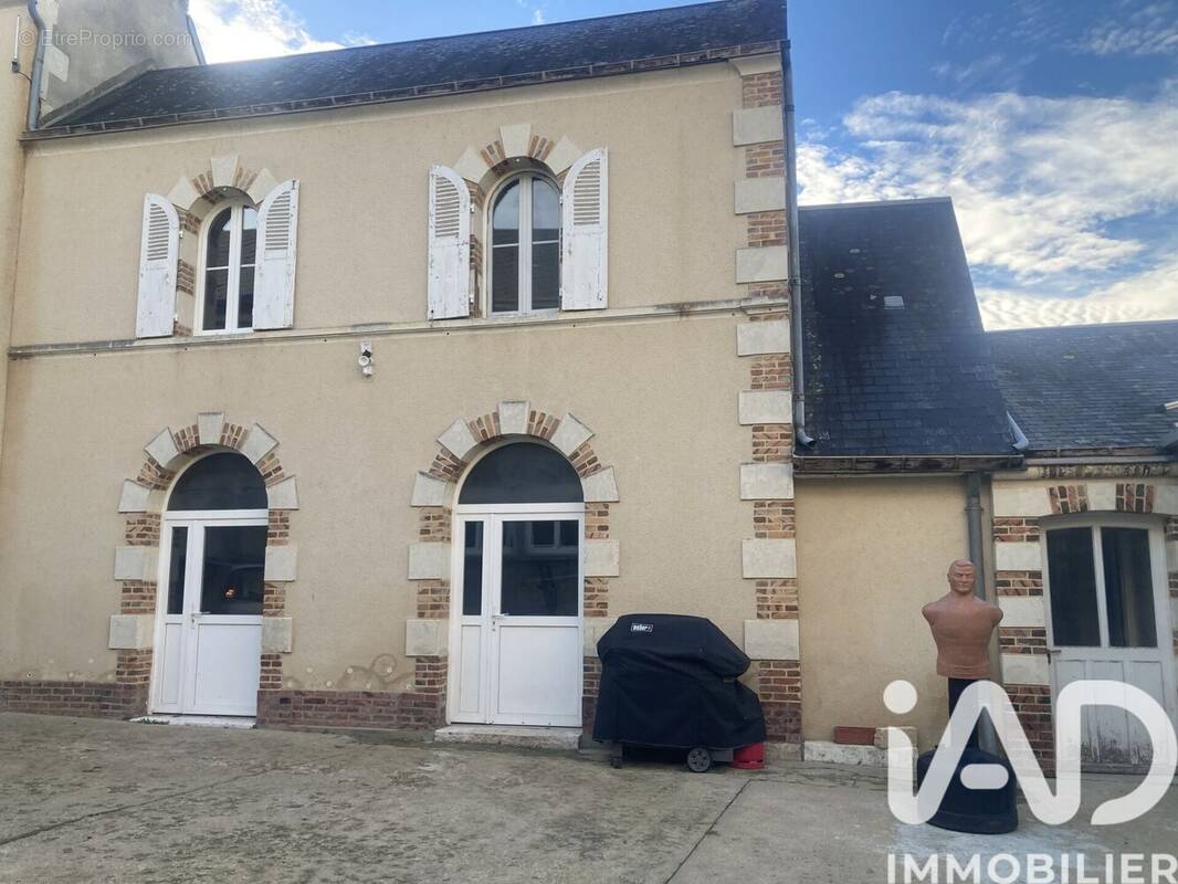 Photo 1 - Appartement à BESSE-SUR-BRAYE