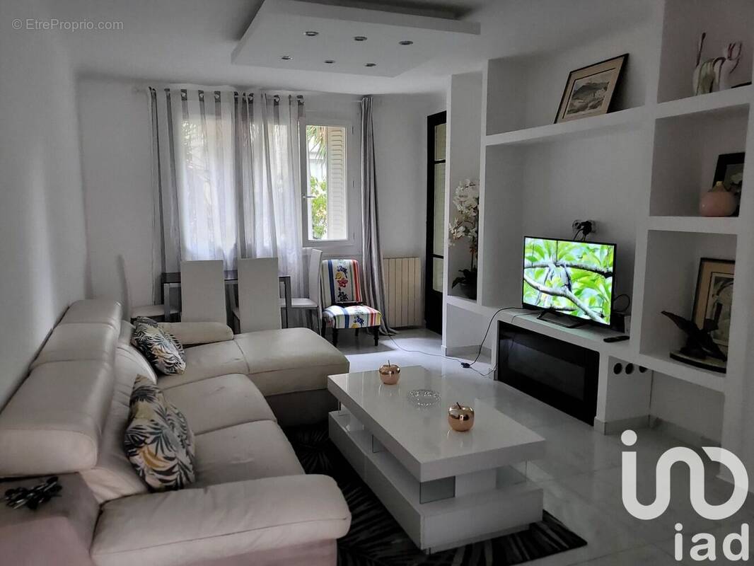 Photo 1 - Appartement à TOULON