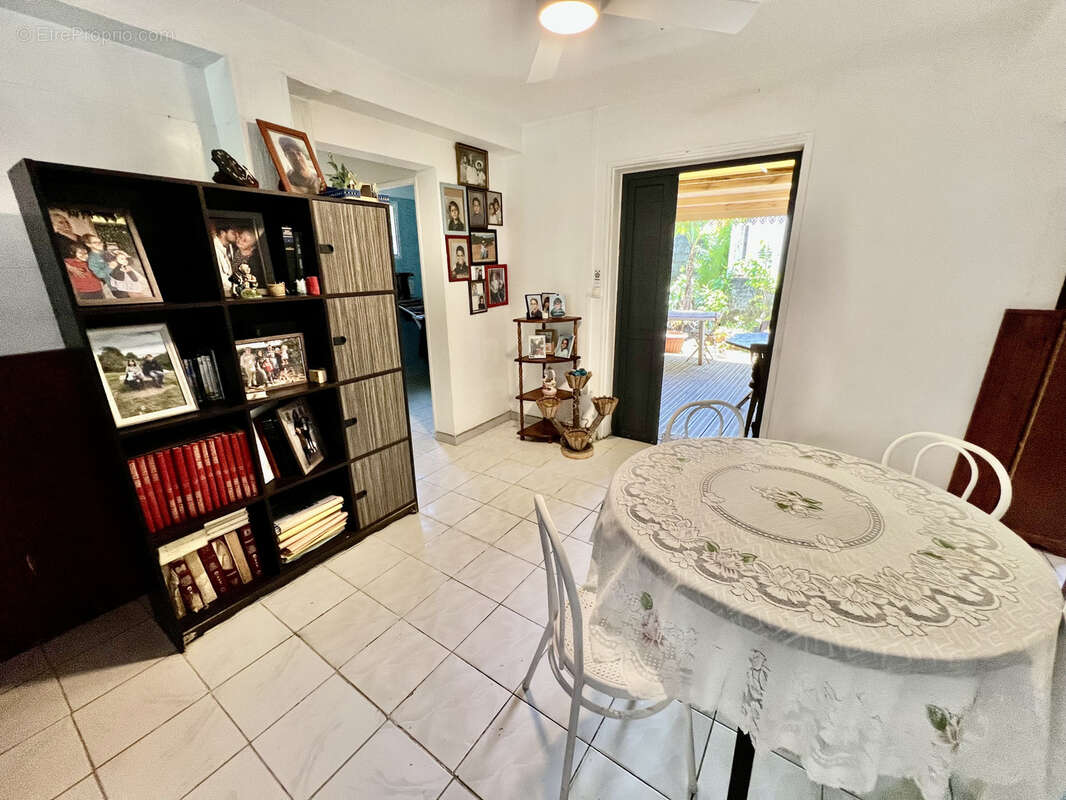 Maison à SAINT-PHILIPPE