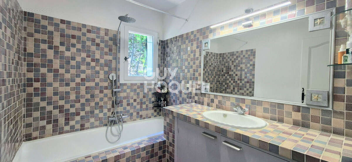 Maison Bouc Bel Air 138 m2, 3 chambres, sur terrain de 517 m2 avec piscine - photo 12