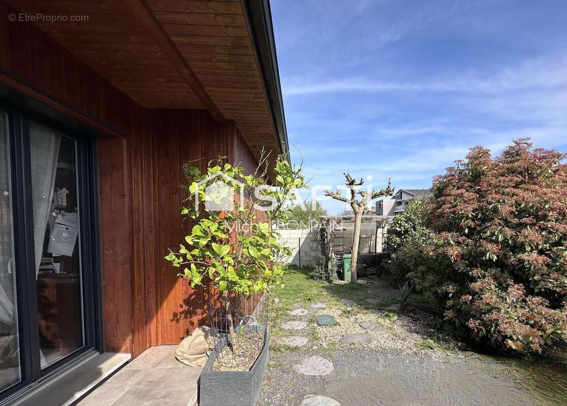 Photo 9 - Maison à PAREMPUYRE