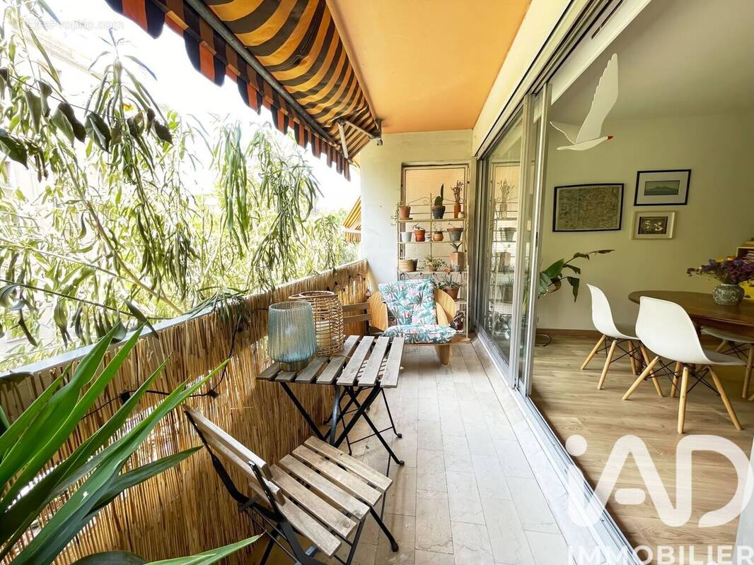 Photo 1 - Appartement à MARSEILLE-4E