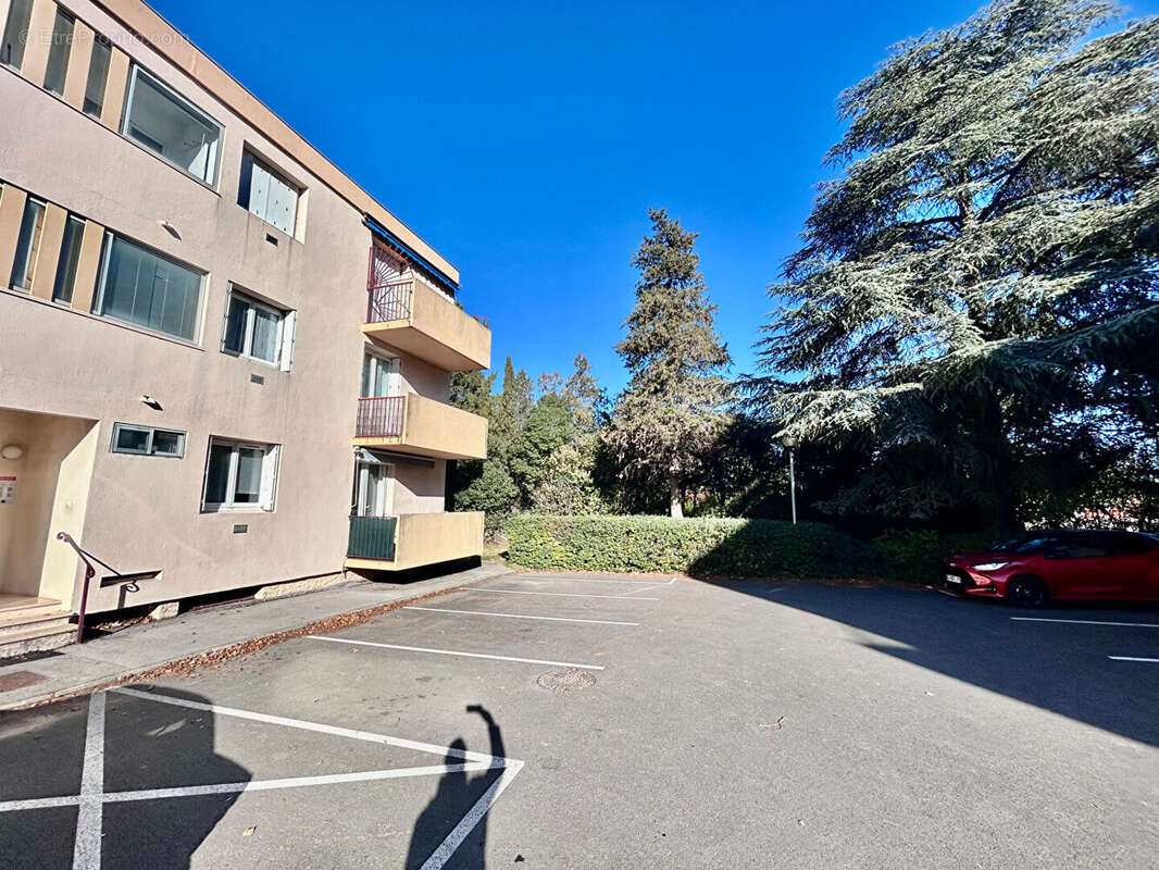 Appartement Montpellier  Parc Montcalm -T4  93 m2 - photo 11