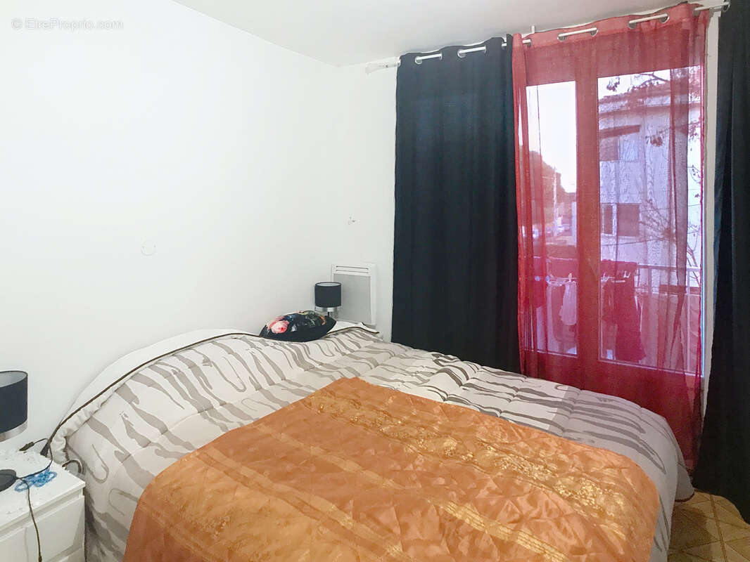 Idéal investisseur, appartement T3, avec extérieur, proximité commerces,transports et école. - photo 5