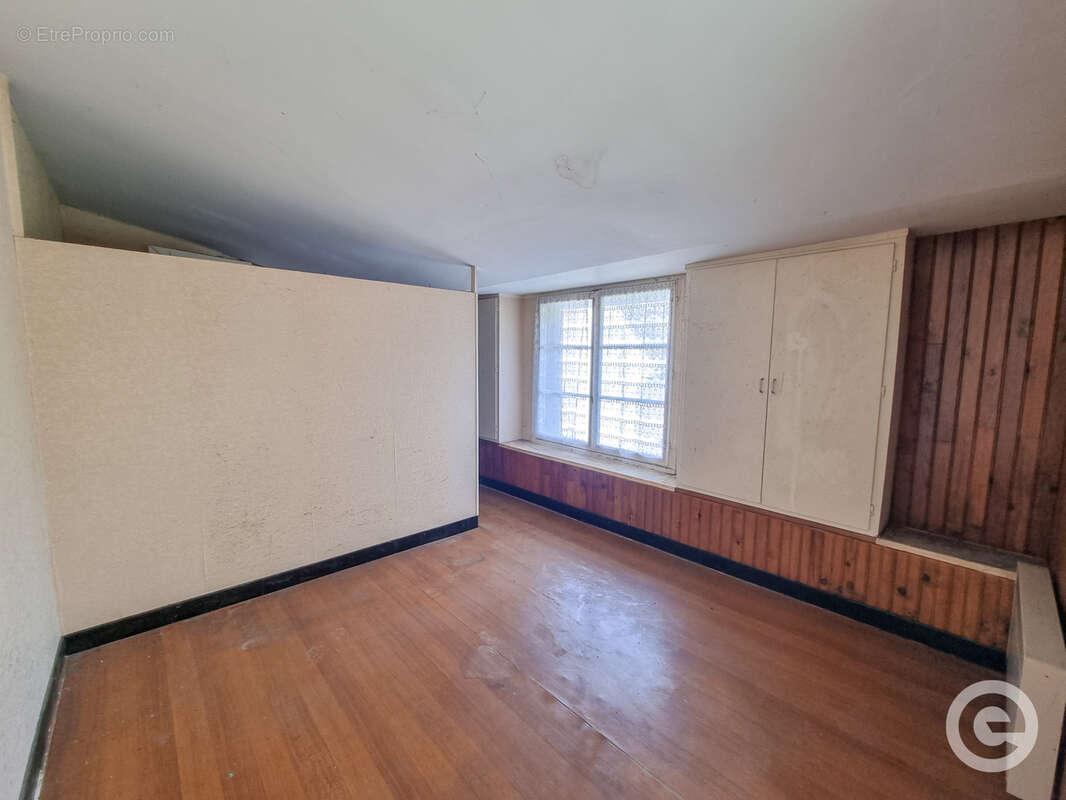 Maison 5 pièces de 106m2 à Usy avec jardin - photo 7