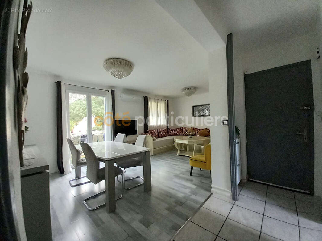 Appartement à MARSEILLE-10E