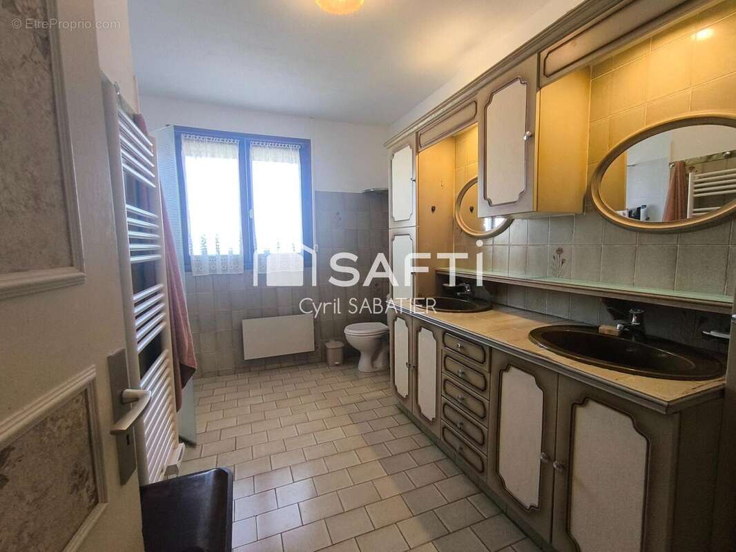 Photo 5 - Maison à NISSAN-LEZ-ENSERUNE