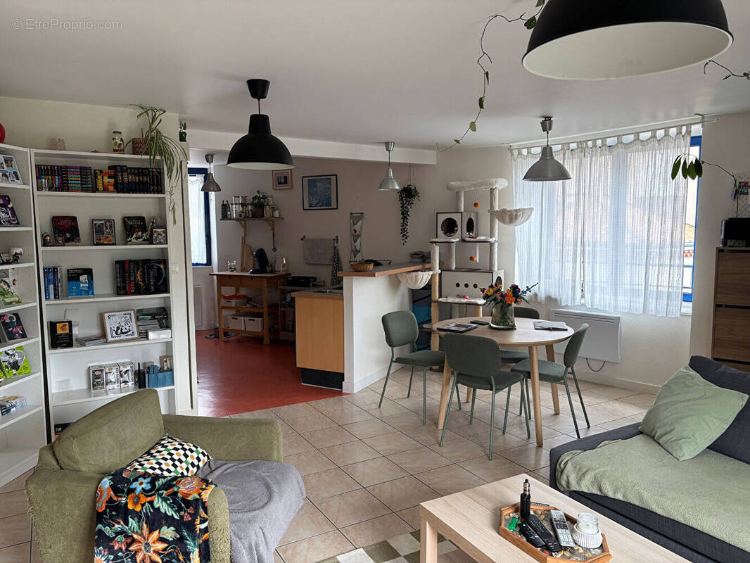 Appartement à MONTAIGU