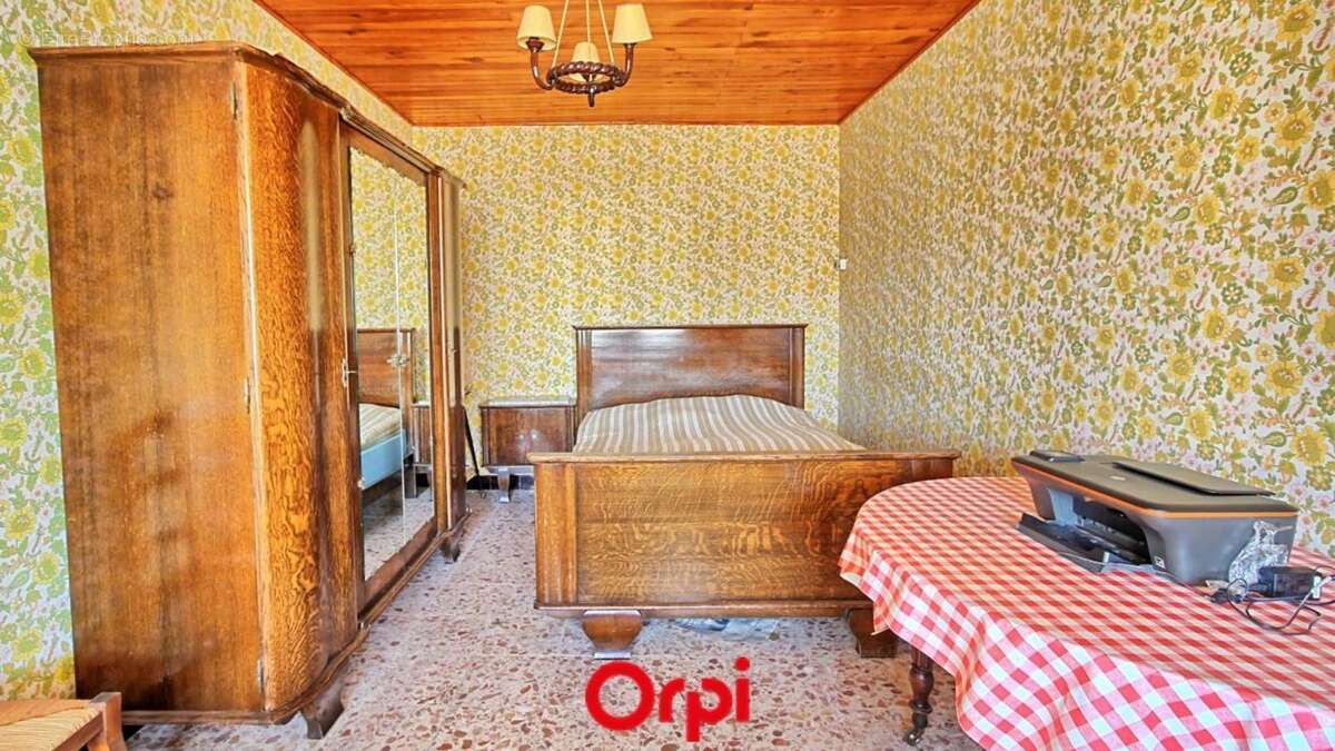 Maison à LACHELLE