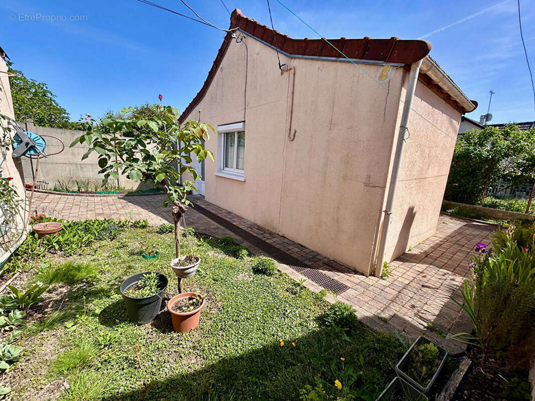 Maison à BEZONS