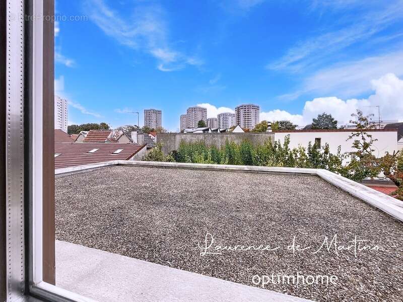 Maison avec terrasse, jardin et garage double – à 10 min du RER Nanterre-Ville - photo 4