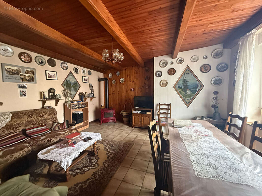 Maison à VEZELISE