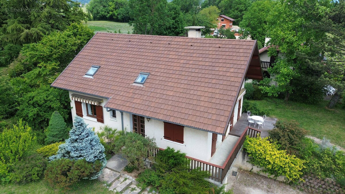 Maison à MONTMELIAN