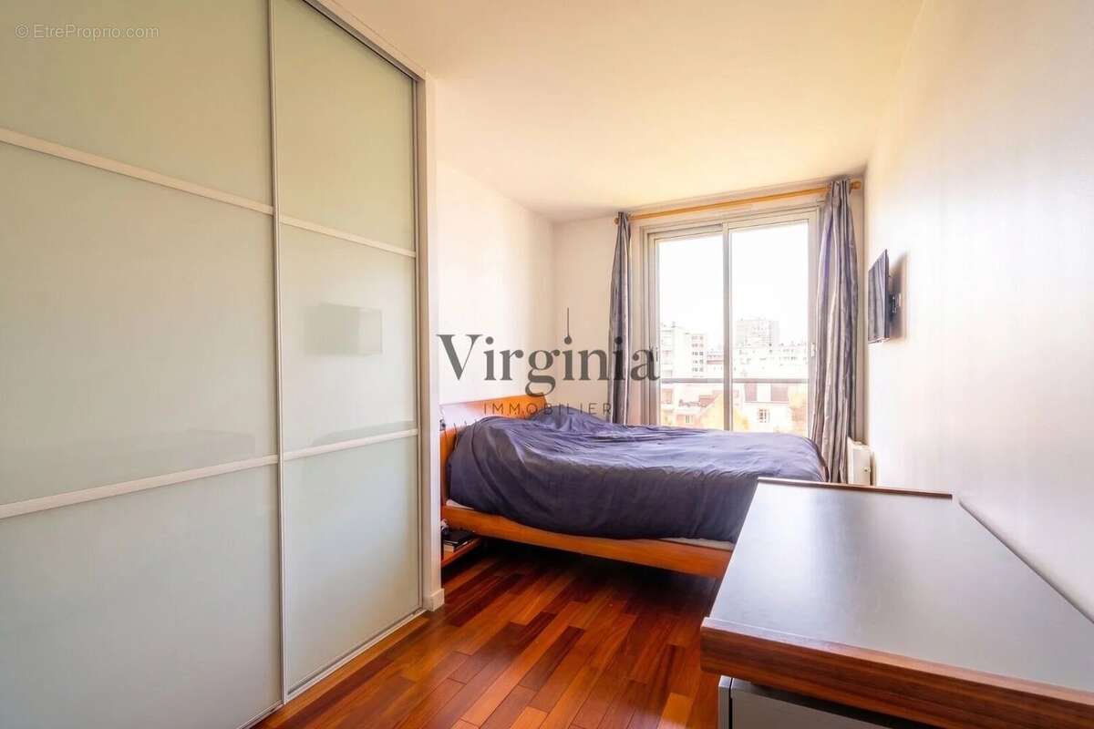 Appartement à CHARENTON-LE-PONT