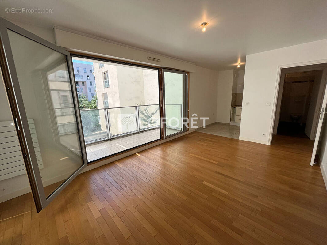 Appartement à BOULOGNE-BILLANCOURT