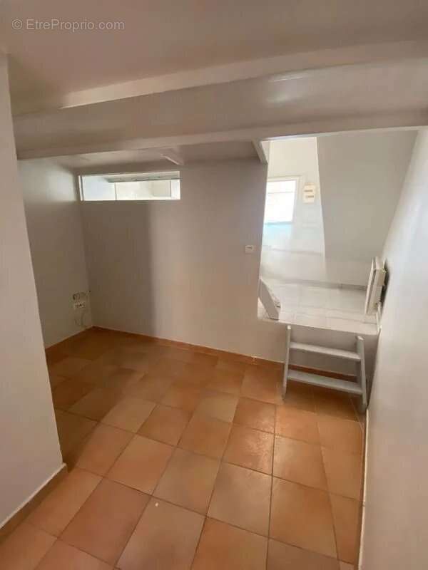 Appartement à MARSEILLE-15E