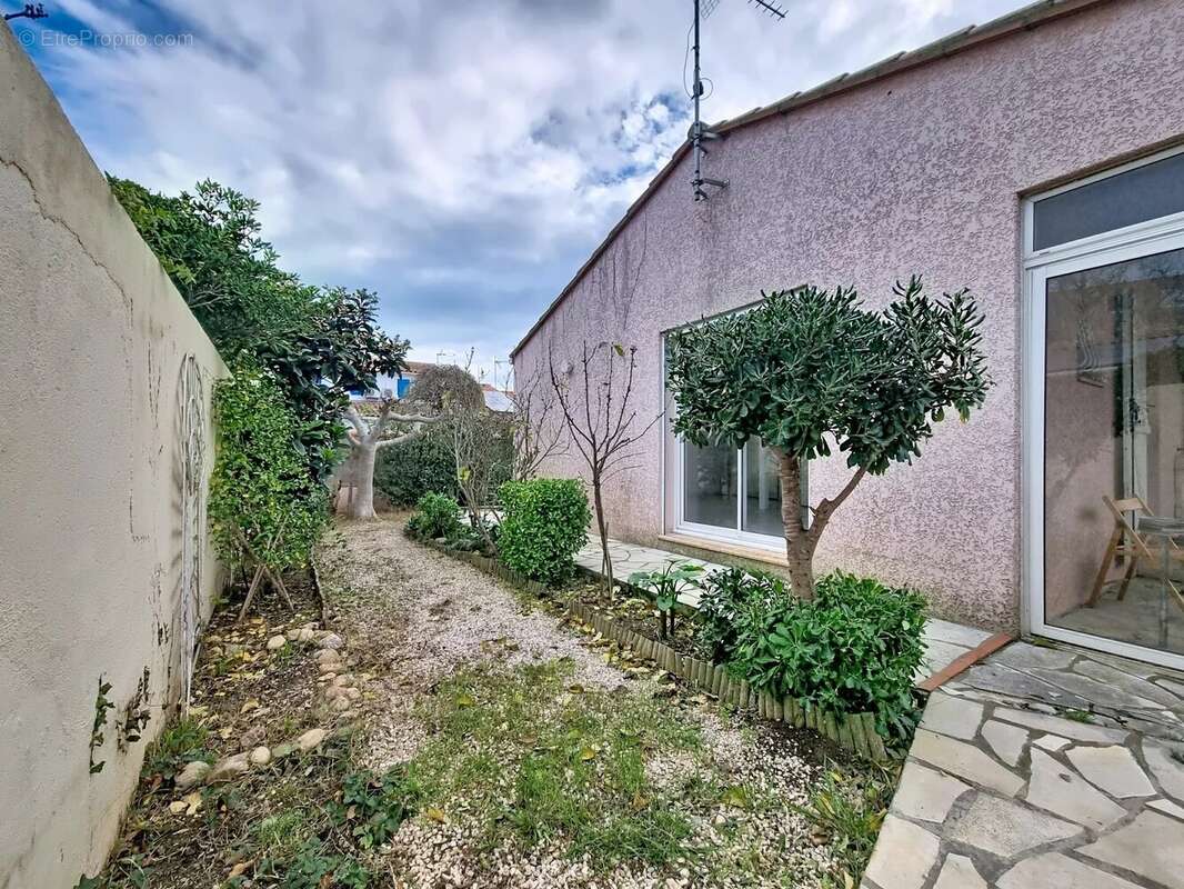 Maison à CANET-EN-ROUSSILLON