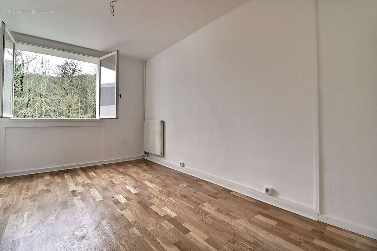 Appartement à MONTIGNY-LES-CORMEILLES