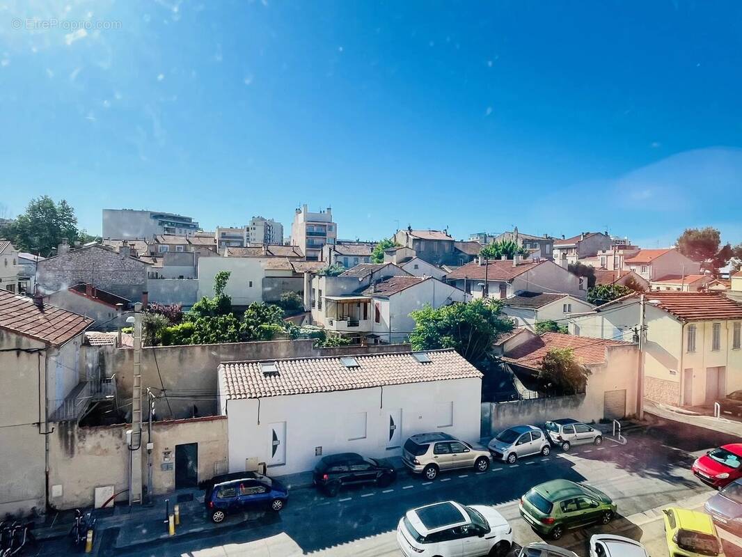 Appartement à MARSEILLE-14E