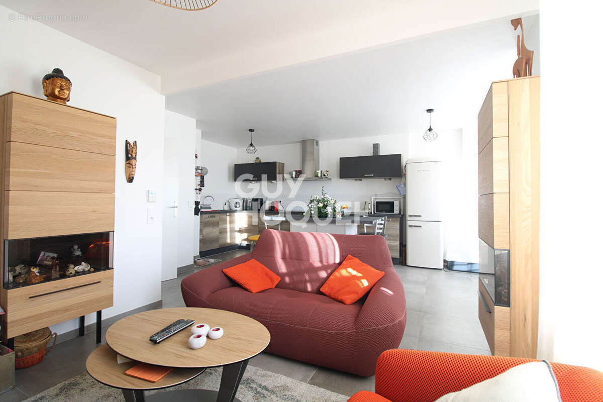 Appartement à BRIE-COMTE-ROBERT