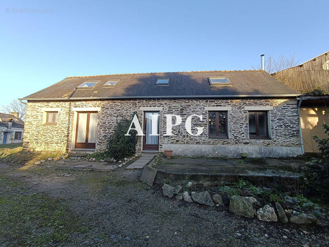 Maison à SAINT-IGEAUX