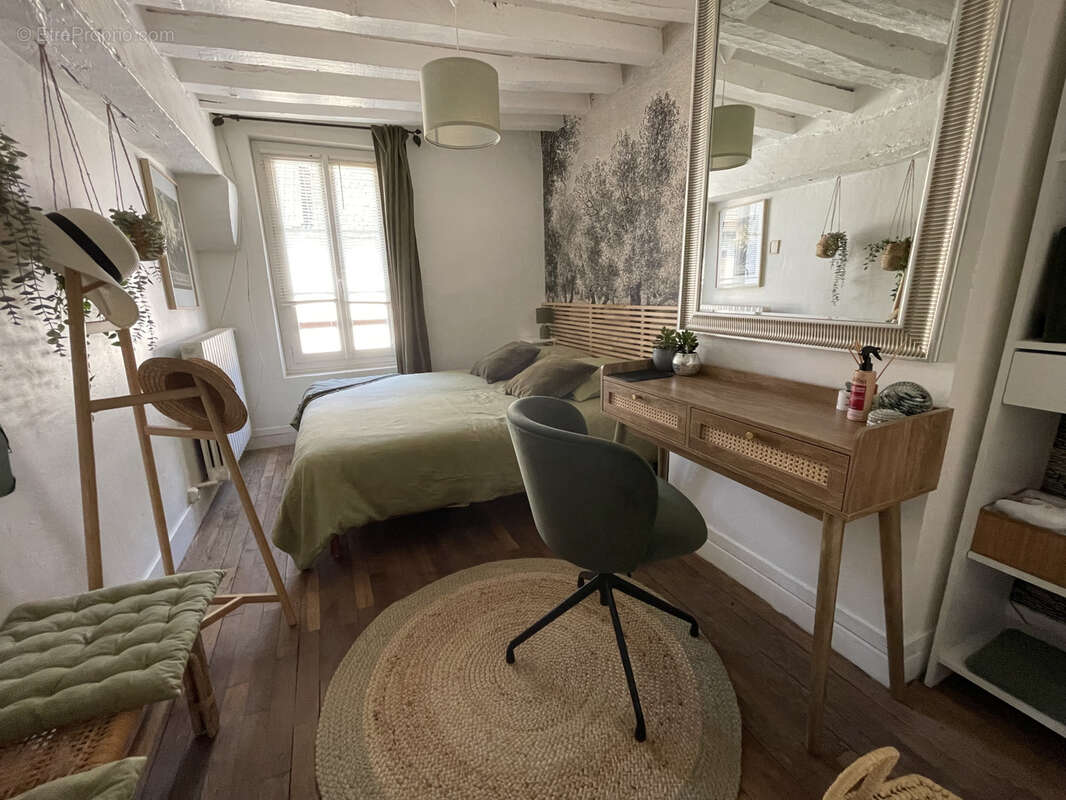 Maison à FRENEUSE