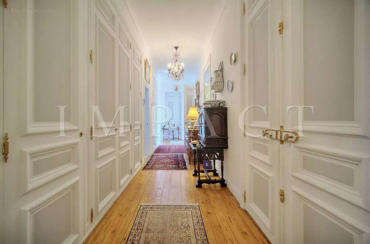 Cannes montfleury - appartement 6 pieces bourgeois - photo 3
