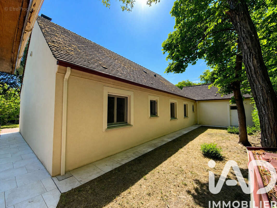 Photo 8 - Maison à SAINT-PIERRE-LES-NEMOURS