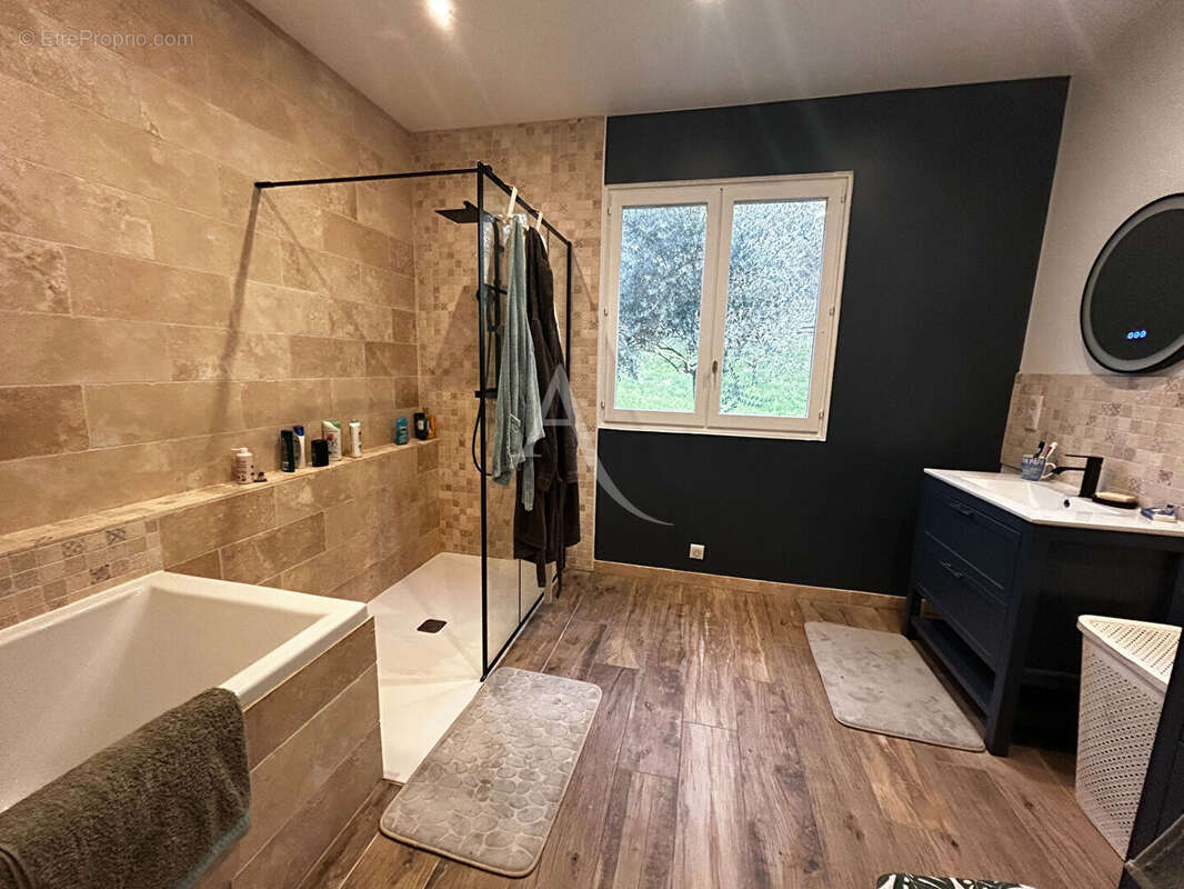 Maison à MONTHOU-SUR-CHER