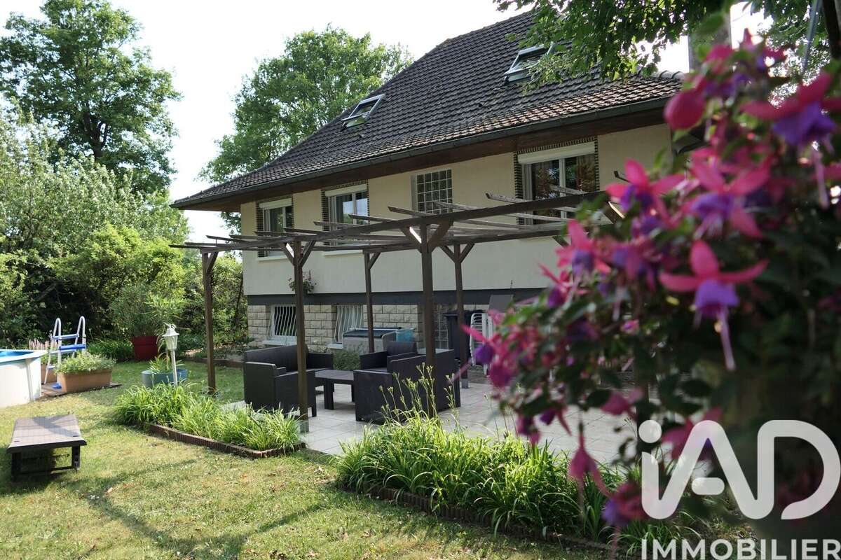 Maison 110 m² à Nargis  - photo 3